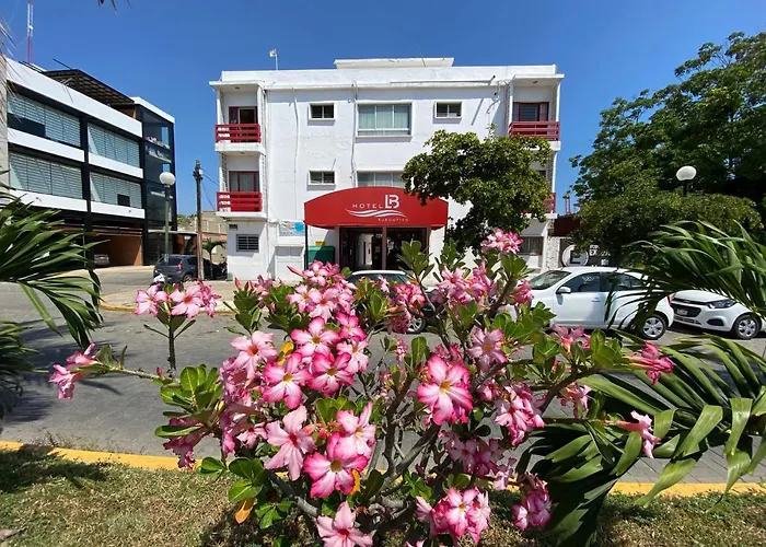 Hotel Lb Manzanillo
