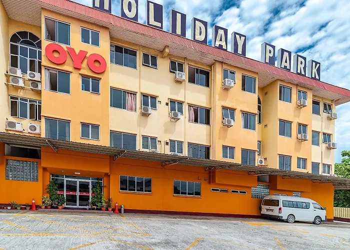 Oyo 89864 Hotel Holiday Park Kota Kinabalu
