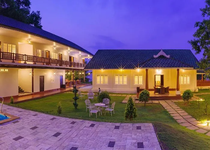 Cyrus Lake Haven Alappuzha