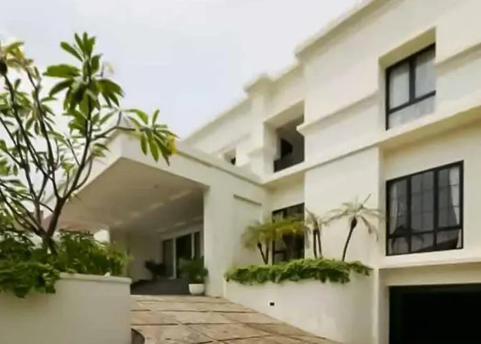 Bangka Suite Mitra Reddoorz Jakarta