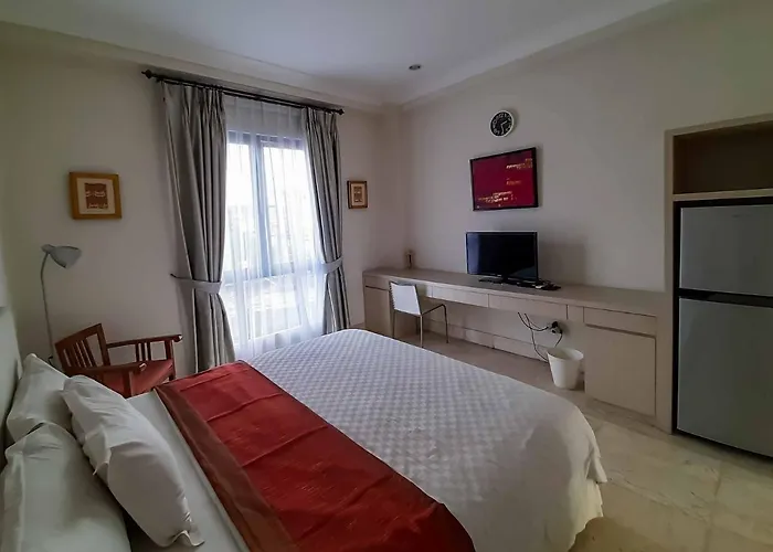 Bangka Suite Mitra Reddoorz Jakarta