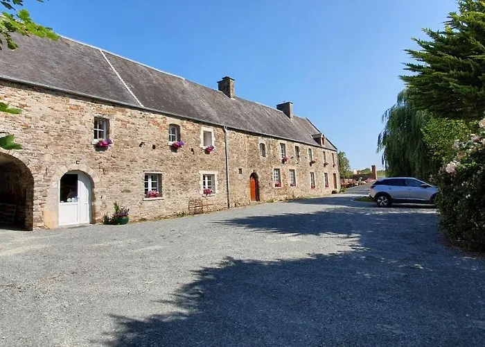 Le Relais De La Comte Hotel Portbail