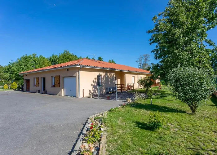Aparthotel Le Rouge-gorge du Pescofi à Portet-sur-Garonne