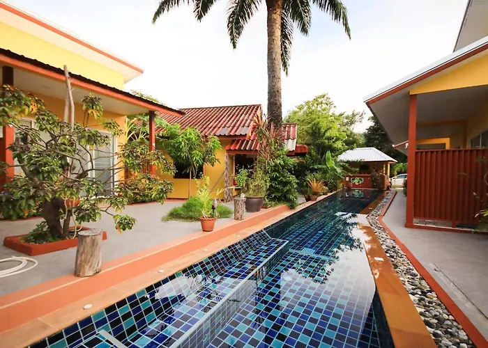 Ban Elephant Blanc Bungalow Kata Beach 
