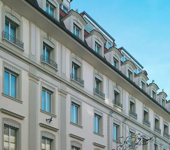 Hotel Weisses Kreuz Brégence