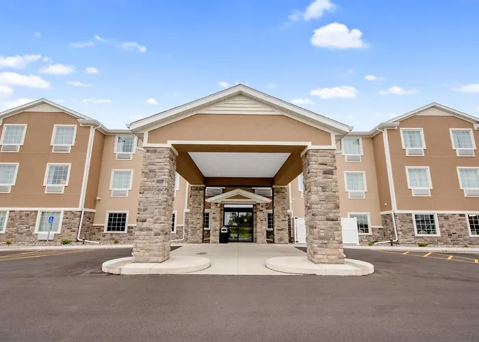 Cobblestone Hotel & Suites - Austin