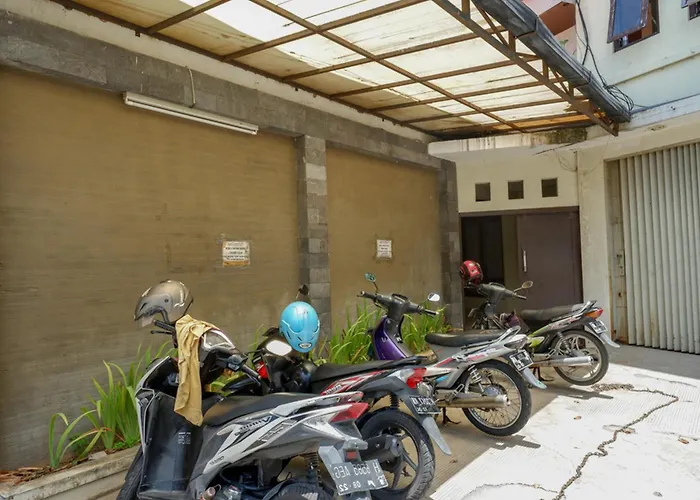 Reddoorz Jalan Sriwijaya Near Polda Jateng Semarang