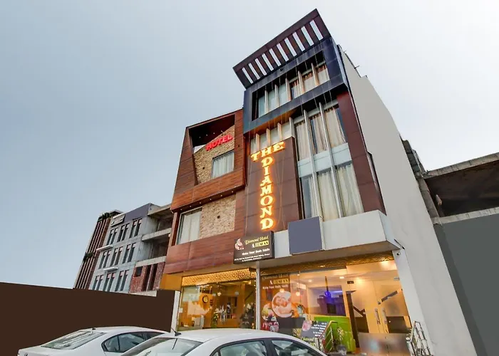 Hotel The Diamond Zirakpur