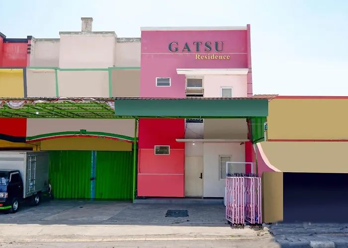 Oyo 1815 Gatsu Residence Semarang