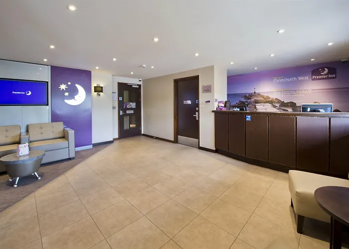 Premier Inn Premier Inn Christchurch West