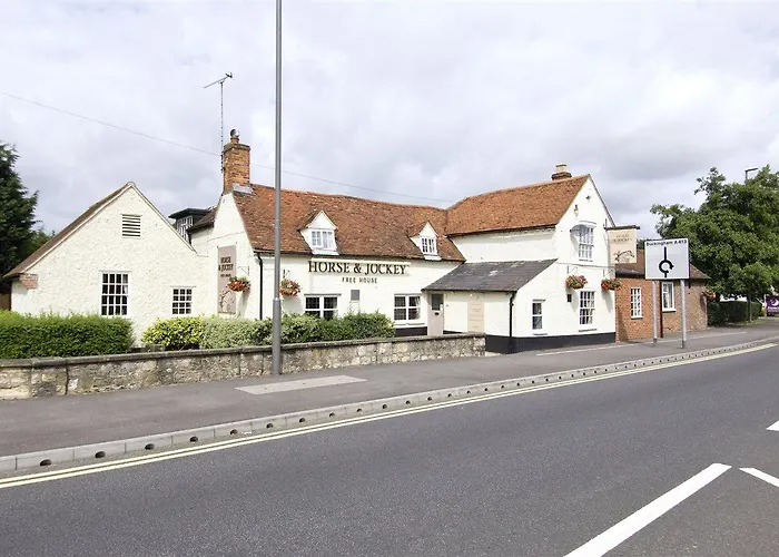 Premier Inn Premier Inn Aylesbury