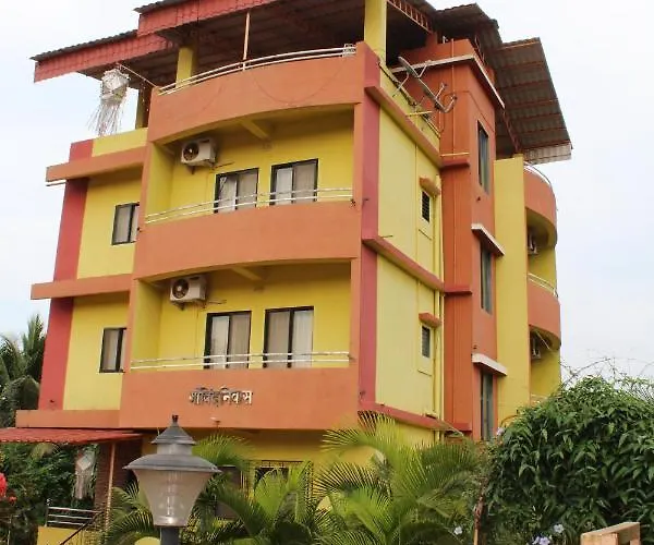 Raviraj Residency Hotel Dapoli