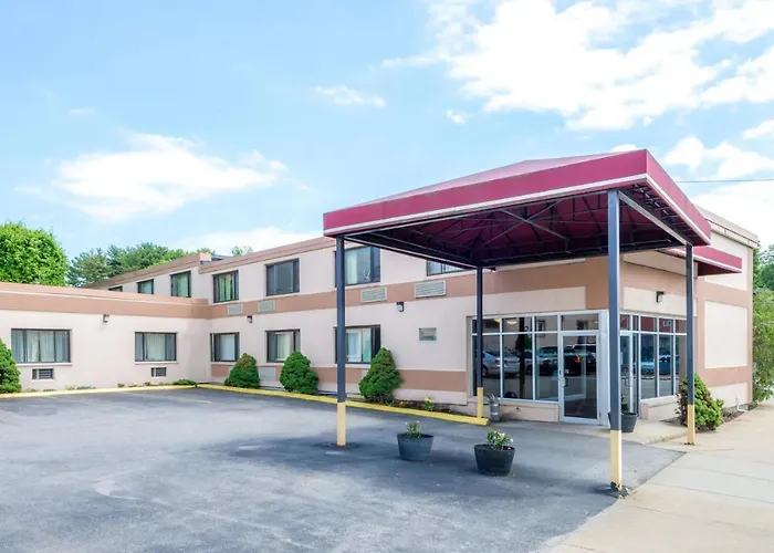 Inn On Arsenal Watertown