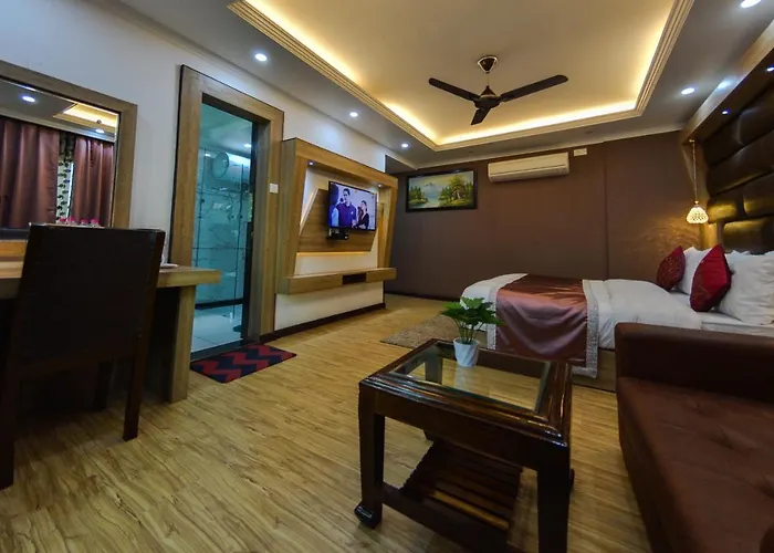 Hotel Royal Milad Srinagar 