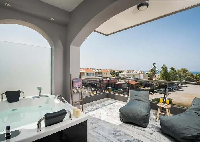 Sun Ray Luxury Apartments Agia Marina