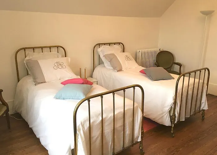 Les Chambres de LOUIS Le Chesnay 