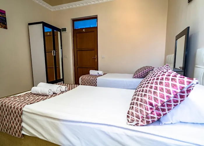 Elvin Otel Side