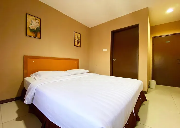 Oyo 90108 Hotel Kaya Kota Kinabalu