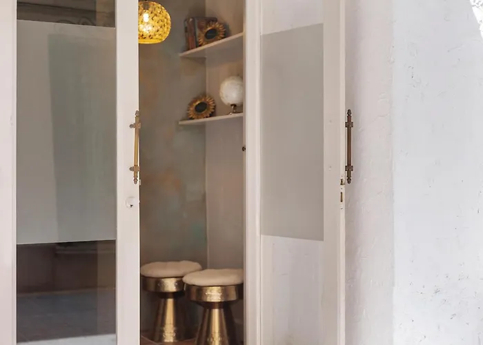 Sitgesnextdoor Bed and Breakfast