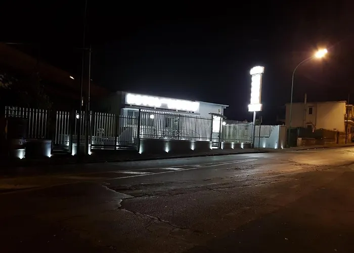 Hotel Metro Neapel