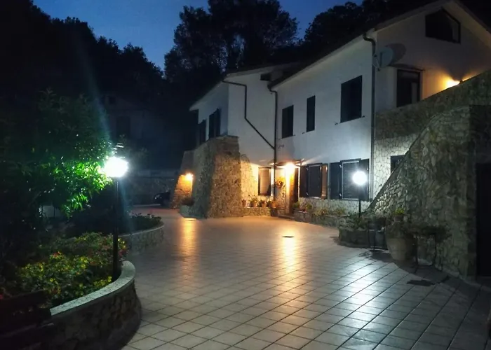 La Vecchia Fattoria Bed & Breakfast Salerno
