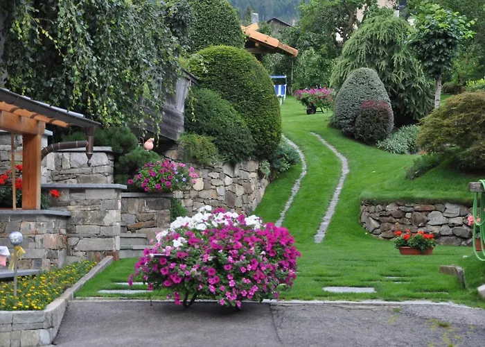 Gasthof Weisses Kreuz Naturns