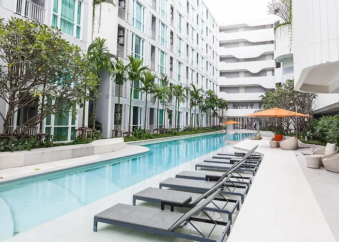 Phuket Town 1 Bedroom Condo Luxury Facilities, The Base Downtown