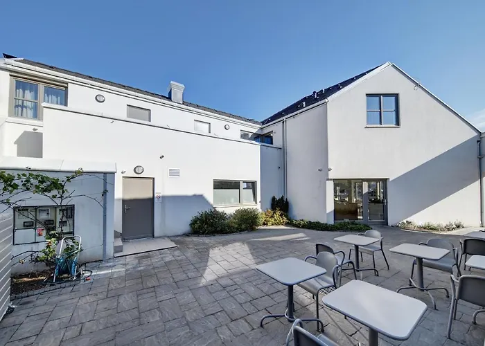 Fekete Sas Motel Esztergom