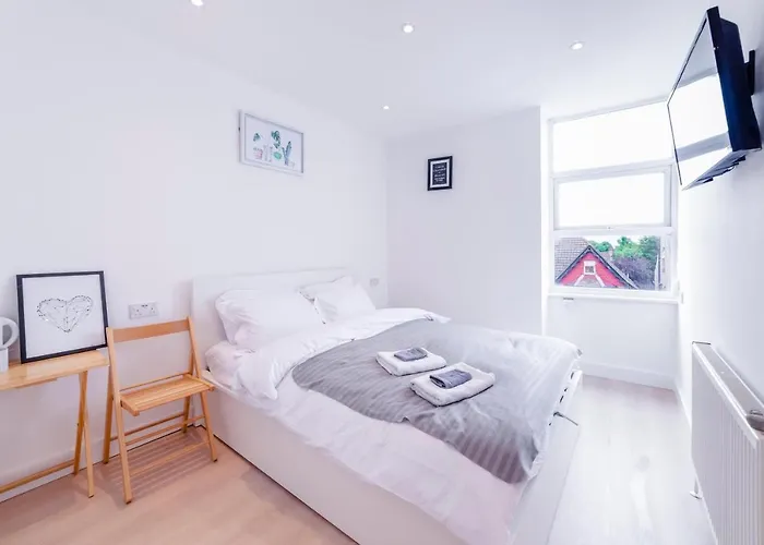 Quiet Cosy Rooms Harrow