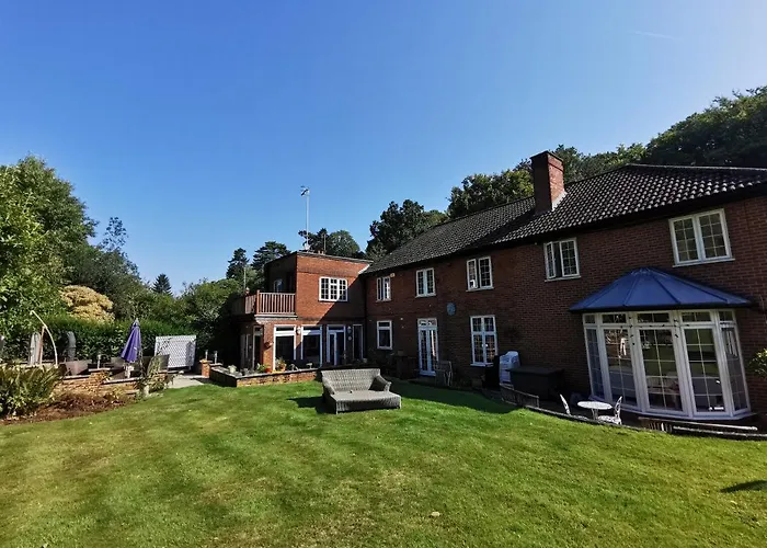 Chart House Bed And Breakfast Dorking