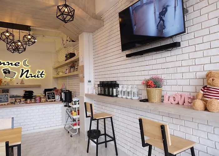 Bonne Nuit Hotel, หัวหิน