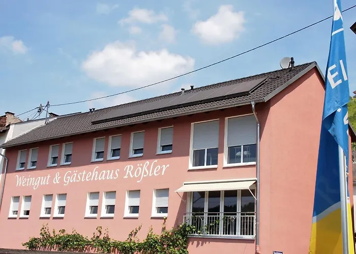 Hotel Gastehaus Weingut Rossler Lorch am Rhein