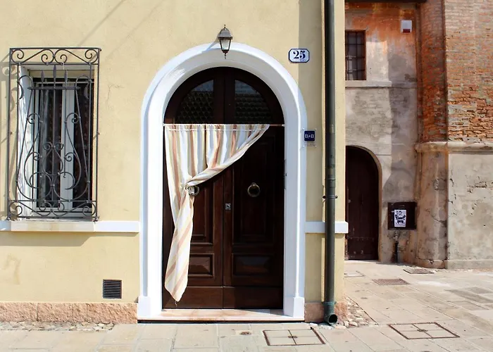 Porta Del Carmine Bed & Breakfast Comacchio