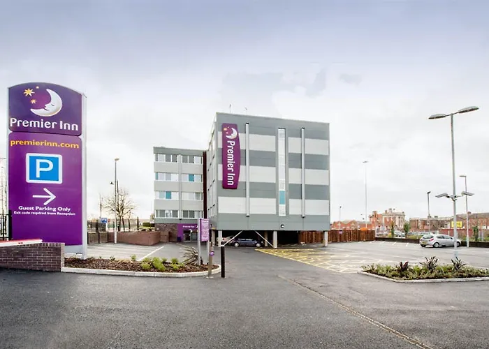 Premier Inn Premier Inn Birkenhead Town Centre