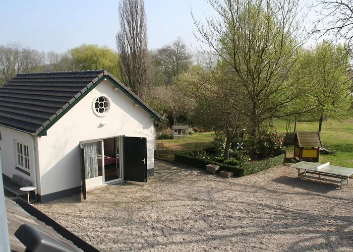 B&B De Sprokkeltuin Beuningen 