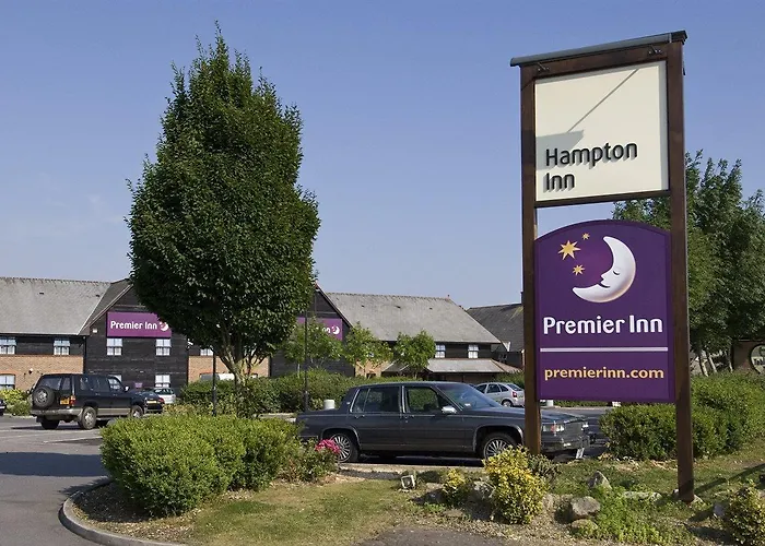 Premier Inn Premier Inn Salisbury North Bishopdown