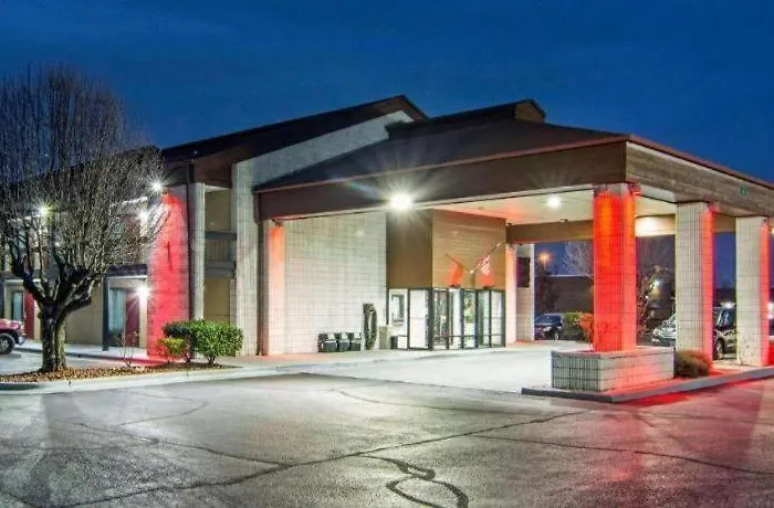 Econo Lodge Madison