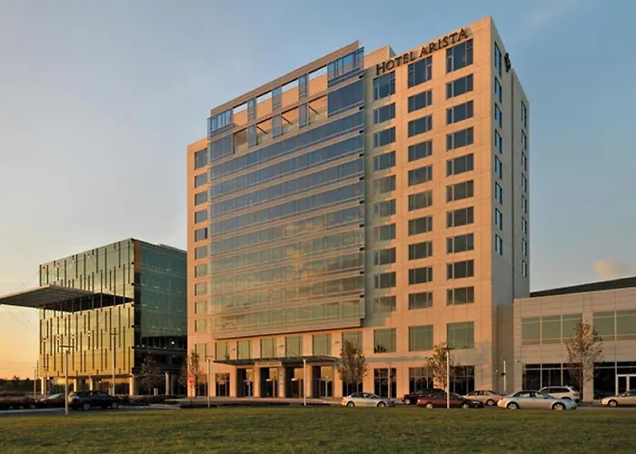 Hotel Arista Naperville