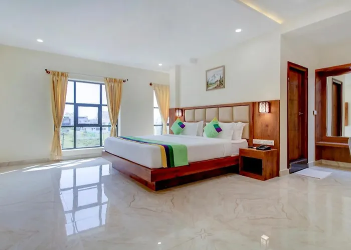 Treebo The Meridian, 10 Mins To Mahatma Gandhi Park Chikmagalur