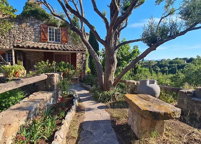 Bed and Breakfast La Sentinelle à Les Arcs-sur-Argens