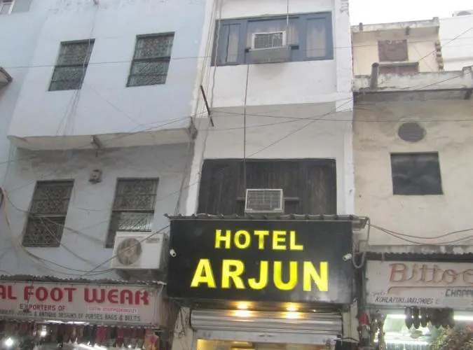 Hotel Arjun New Delhi