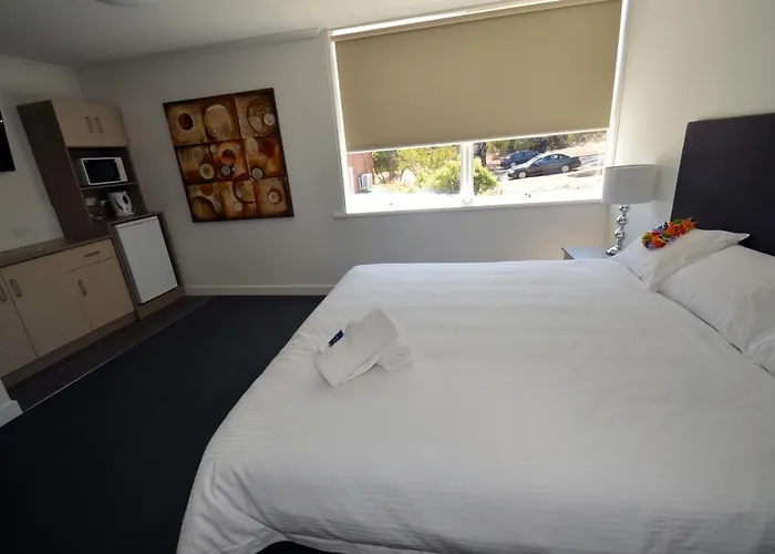 Hotel Gracelands Parkes