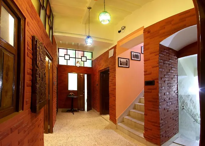 Hotel 86B Kolkata