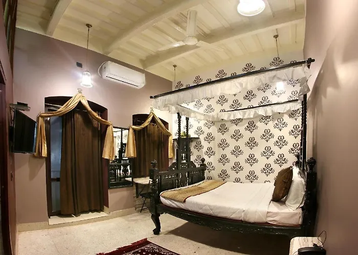 Hotel 86B Kolkata