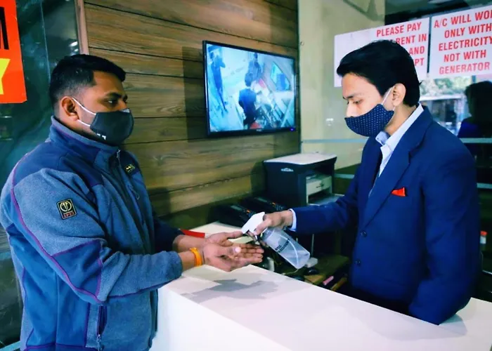 Hotel Shri Ram Residency Agra 