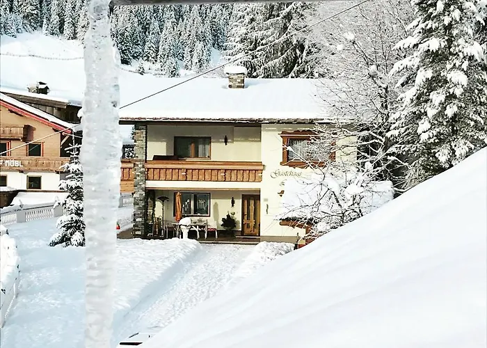 Gästehaus Lukasser Hippach