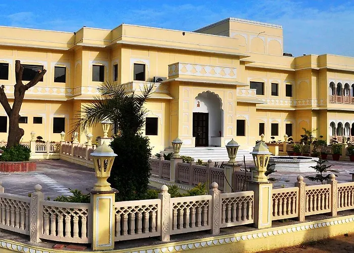 Hotel Raj Bagh Palace Jaipur