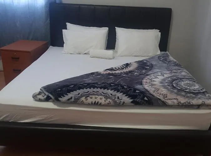 Salama Lodge Cape Town