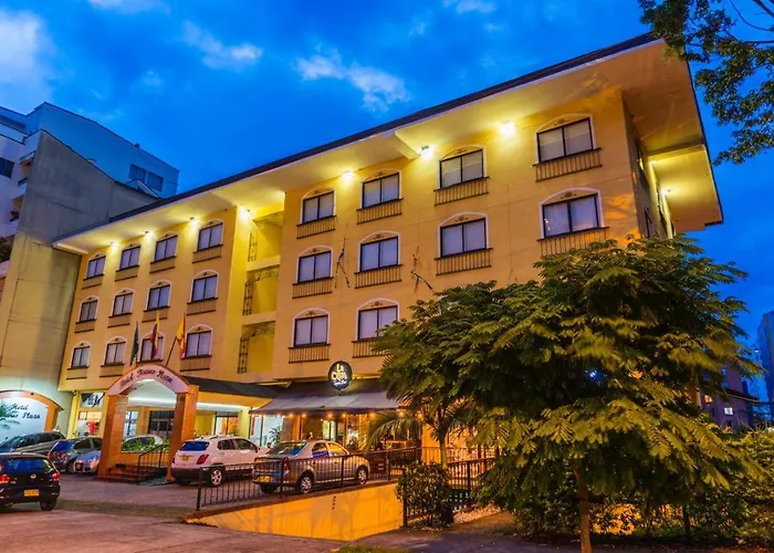 Hotel Pinares Plaza Pereira