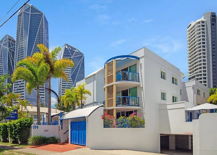 Surfers Beach Resort One Gold Coast